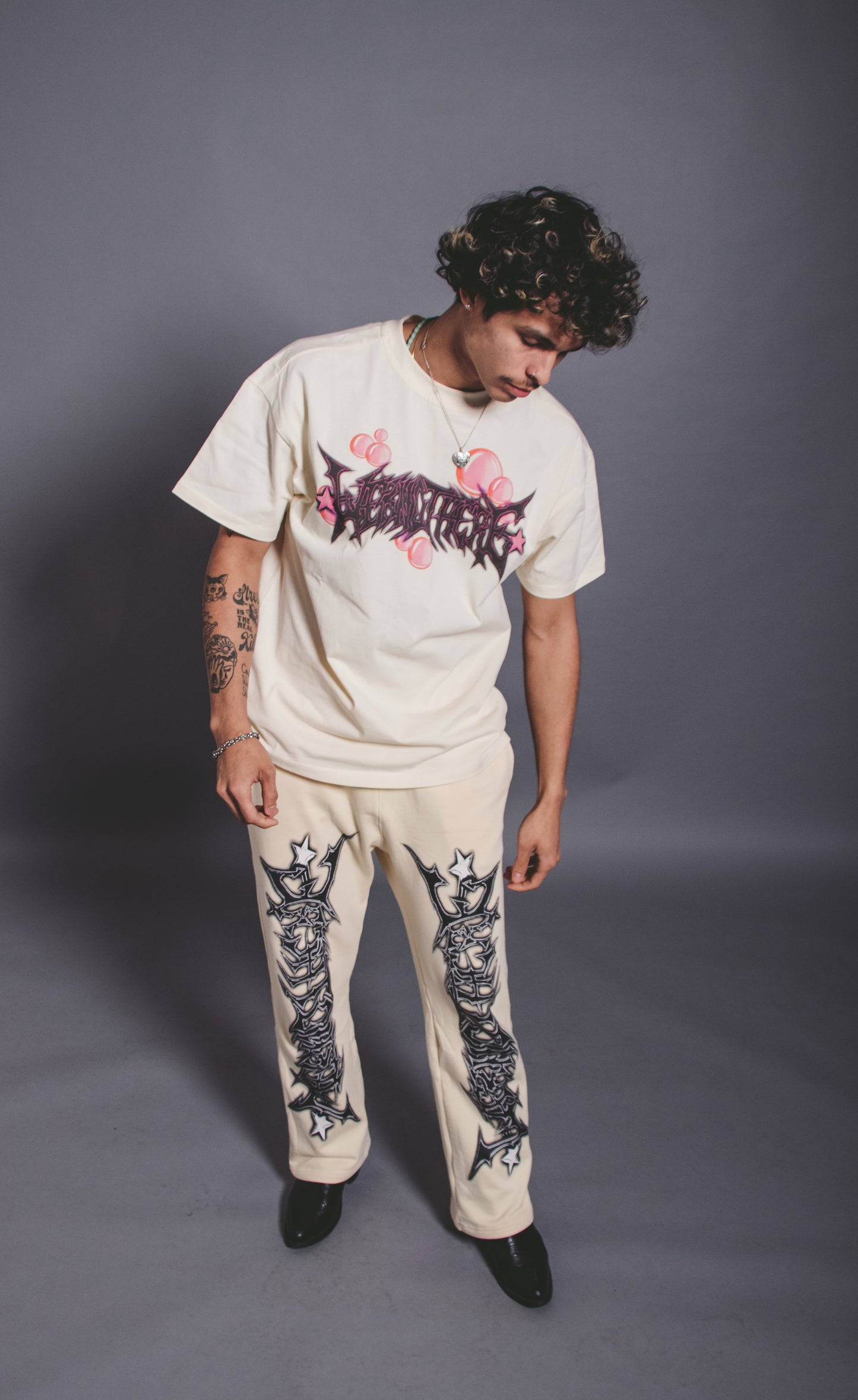 WRNH STAR OFFWH!TE sweatpants