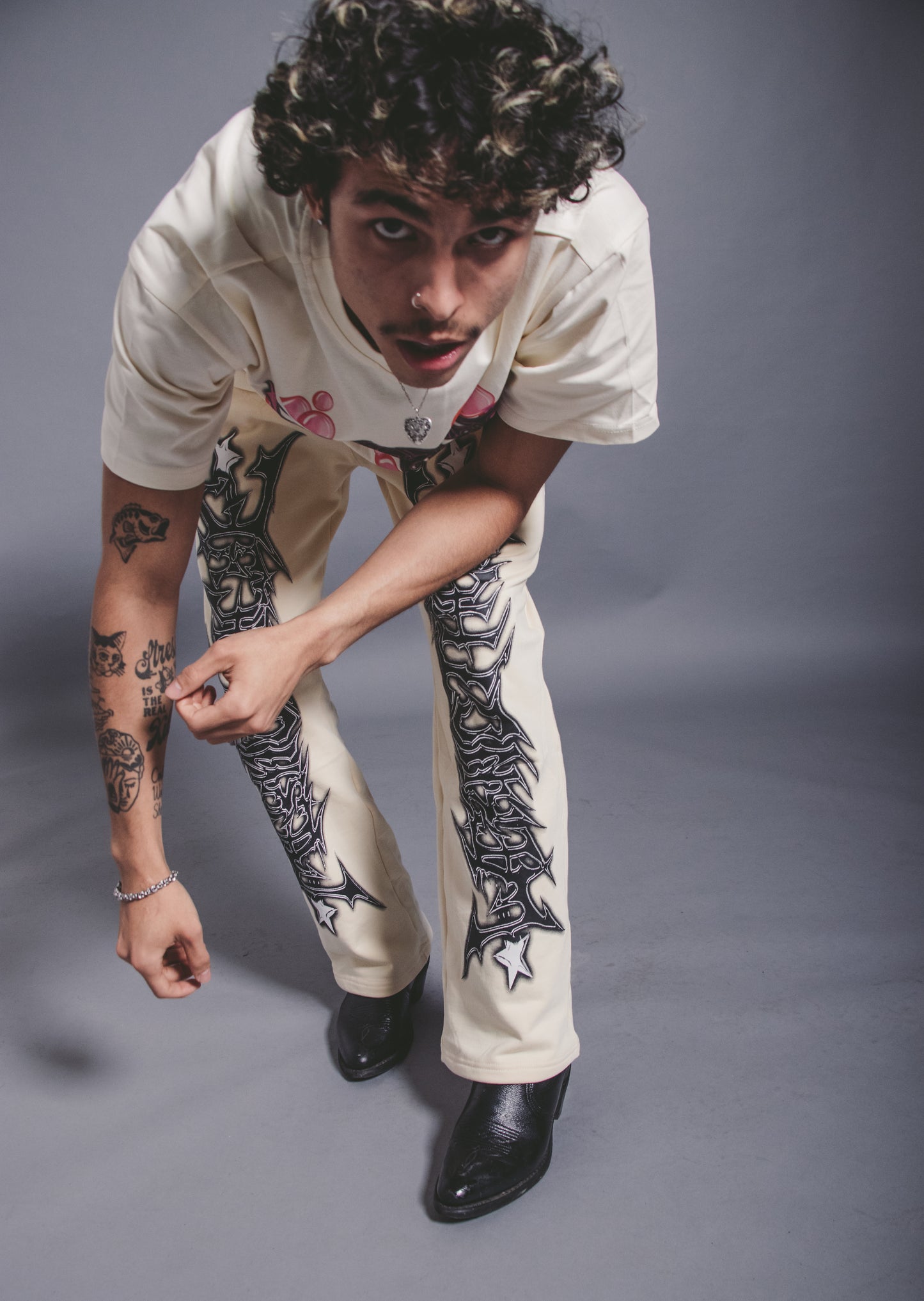WRNH STAR OFFWH!TE sweatpants